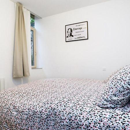 Heptagone Apartment Saint-Quentin  Bagian luar foto