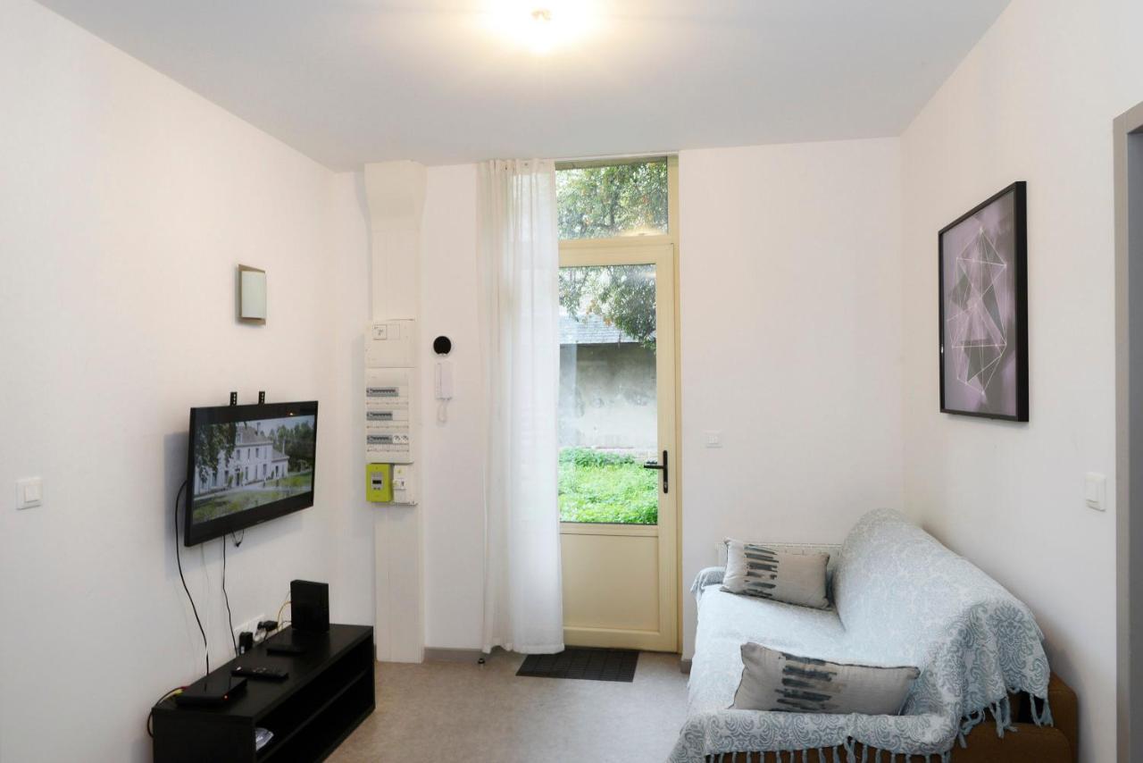 Heptagone Apartment Saint-Quentin  Bagian luar foto